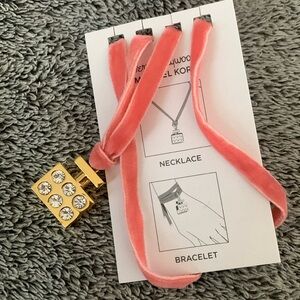 NIB Michael Kors Very Hollywood velvet gold tone perfume charm necklace/bracelet